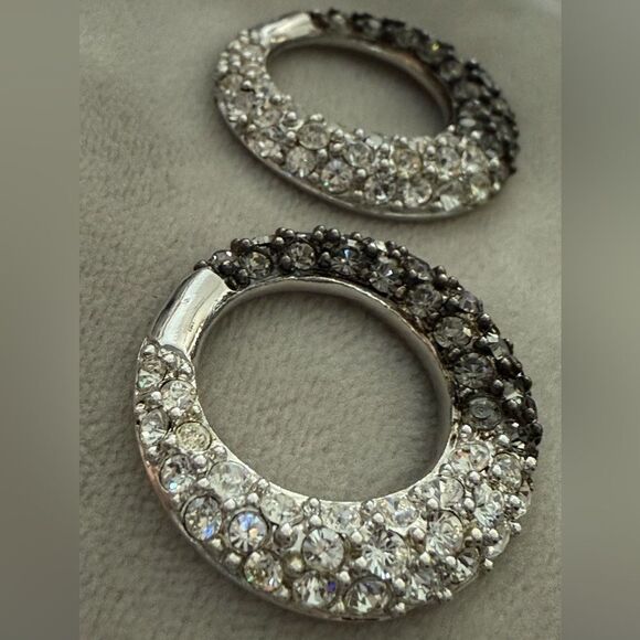 Nolan Miller Vintage Ombré Rhinestone Circle Earrings – Signed Designer Glam - Picture 14 of 17